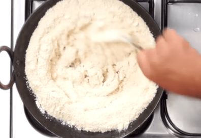 काजू बर्फी बनाने की सबसे आसान विधि!! kaju katli recipe in hindi ||Kaju Barfi Satep By Step Photo|| Step 19