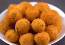 आलू से बनाये ये चटपटा और शानदार नास्ता || Patato Cheese ball recipe step by step with photo हिंदी रेसिपी (सबसे आसान तरीके) Recipes In Hindi(Step by Step Guide to Cook Indian Food in Hindi) Step 5